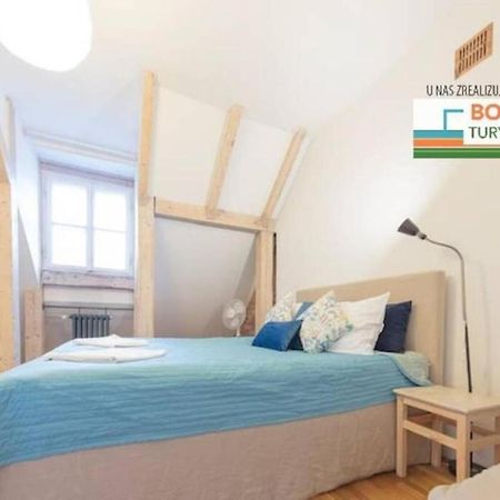 Snug Apartment In A Tenement House - Old Town - F50/5 Warsaw Luaran gambar